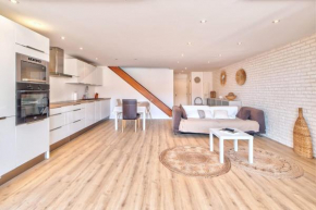 Apartment Felix Superb apartment with terace and sea view